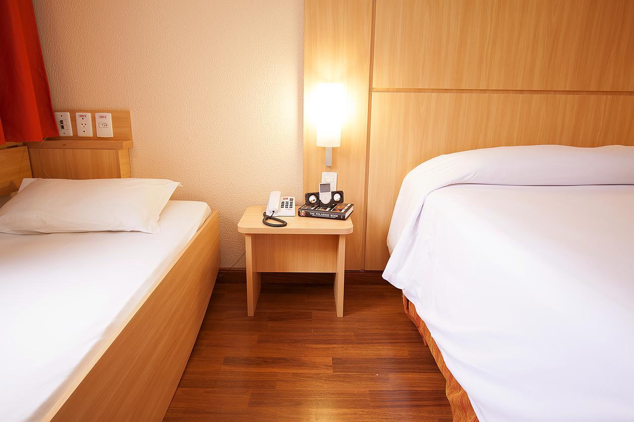 Hotel Ibis Curitiba Aeroporto São José dos Pinhais Exterior foto